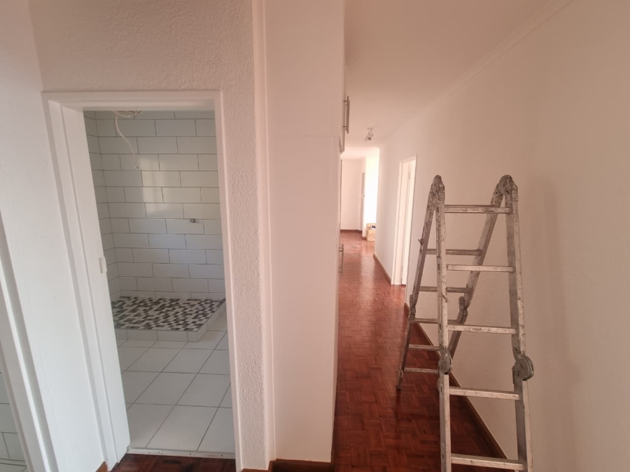 4 Bedroom Property for Sale in Camps Bay Western Cape